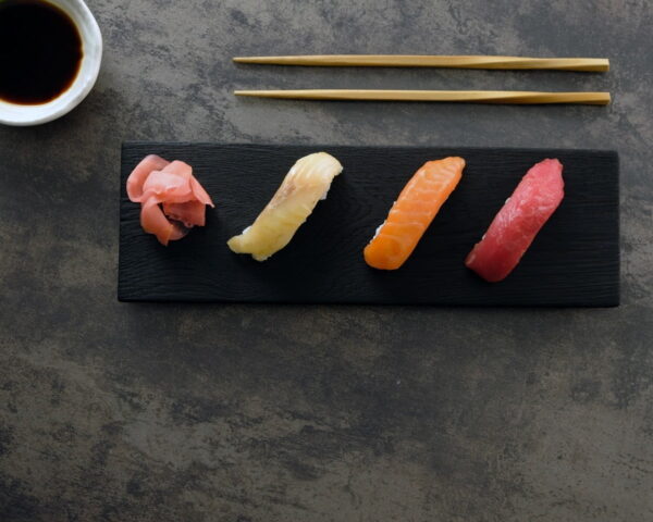 Deska do Sushi Shou Sugi Ban 30x15cm